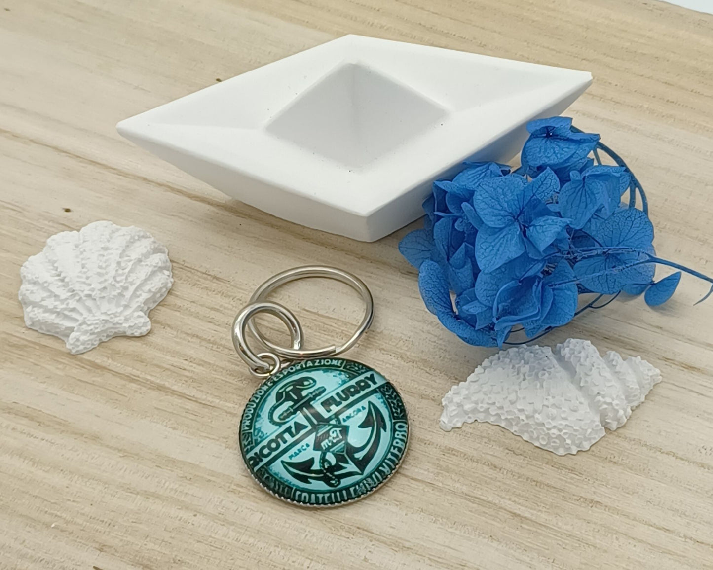 Schlüsselanhänger verschiedene, Maritim mit Cabochon