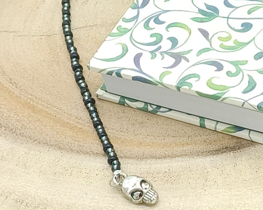 Lesezeichen mit Rocaills, Perlen- Anhänger