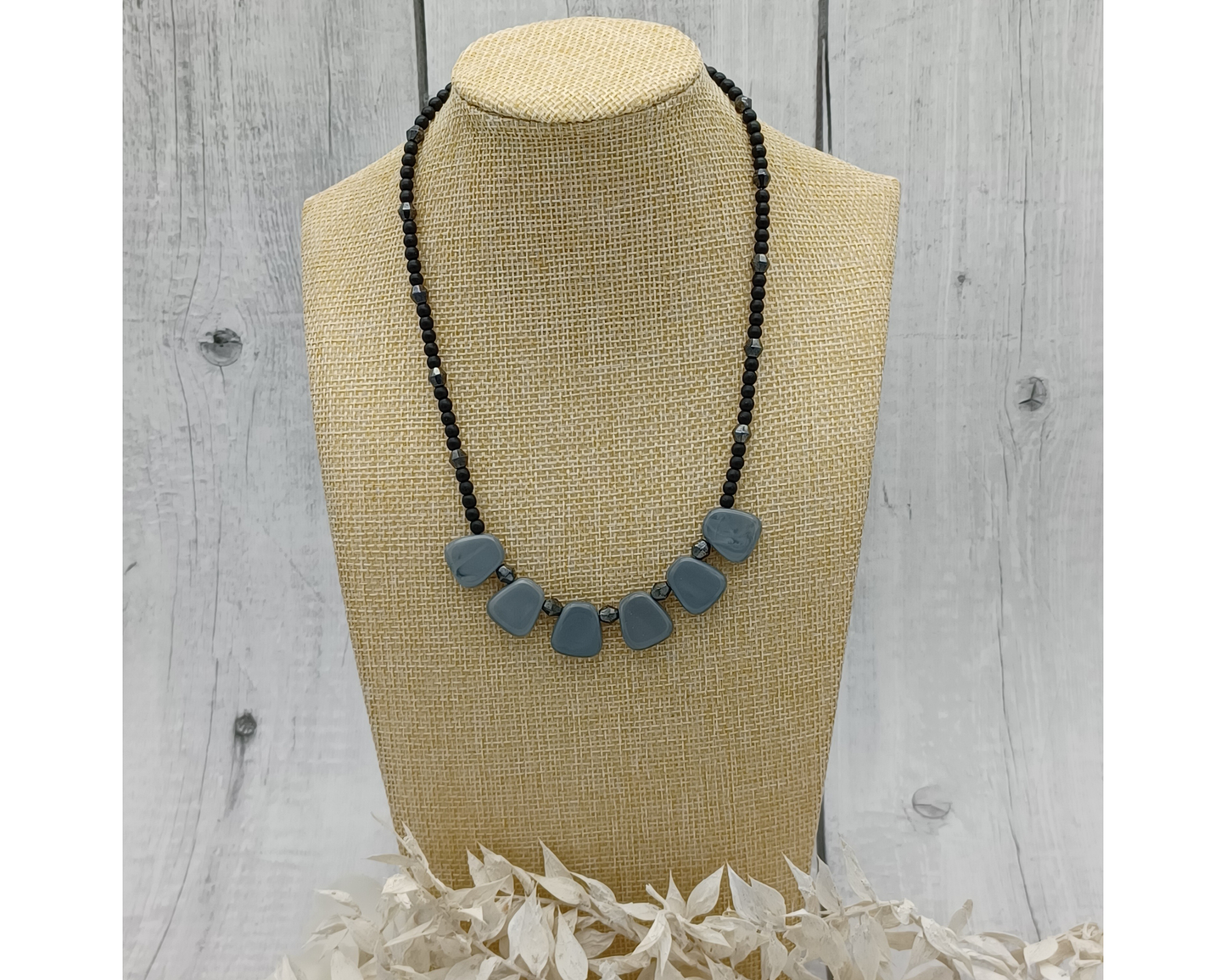 Unikat schwarze Perlen als Collier- mit grauen Perlen- Svea
