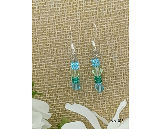 Ohrring Glasperlen, Böhmisch Pyramiden-Form, Dara