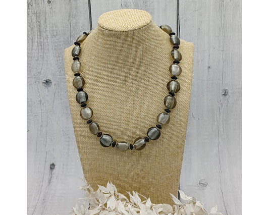 Unikat Böhmische Glasperlen mit Polarislinsen, grau- Sanna