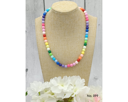 Halskette Acrylperlen aus 8 mm Perlen, Bente