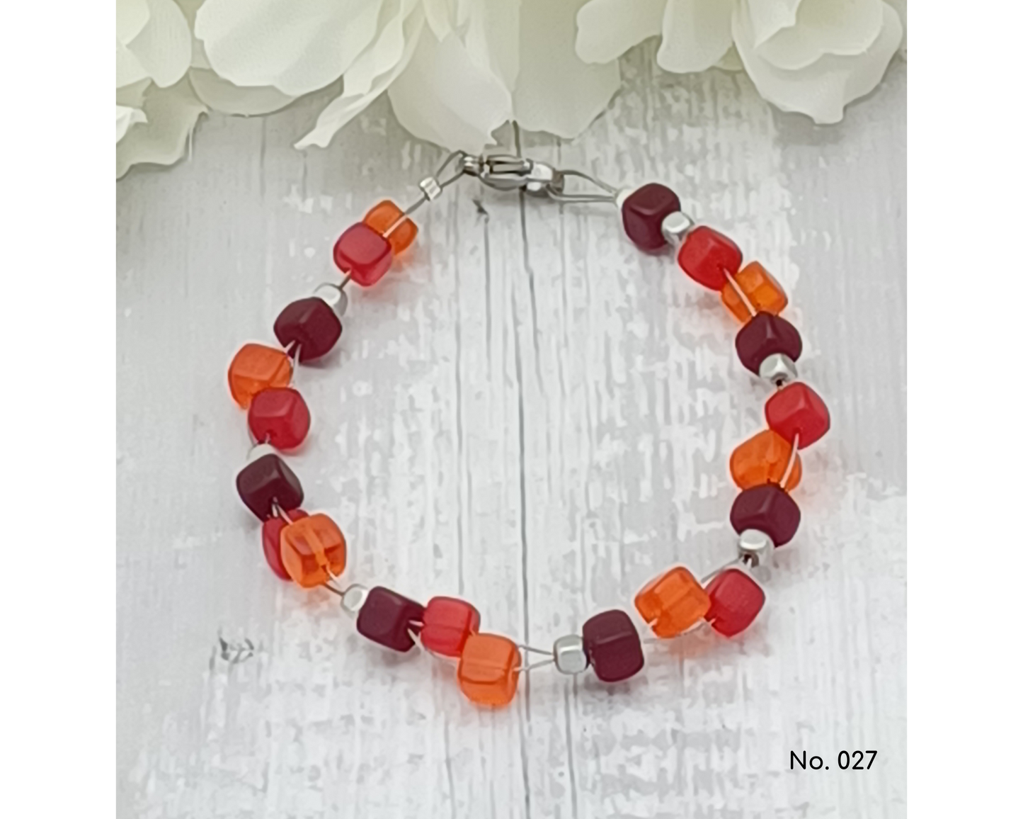 Armband Glasperlen, Würfelform gewuselt, Mira