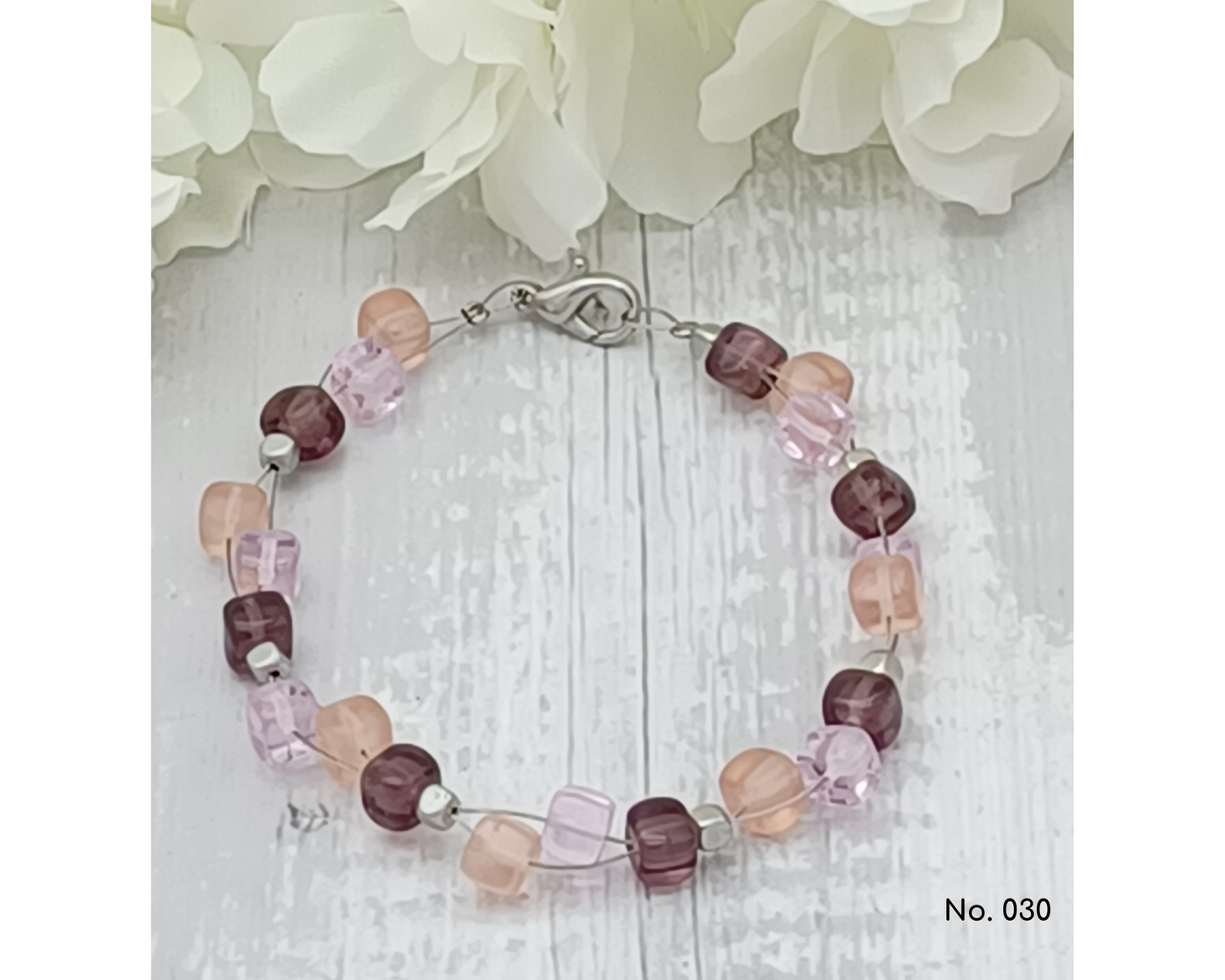 Armband Glasperlen, Würfelform gewuselt, Mira