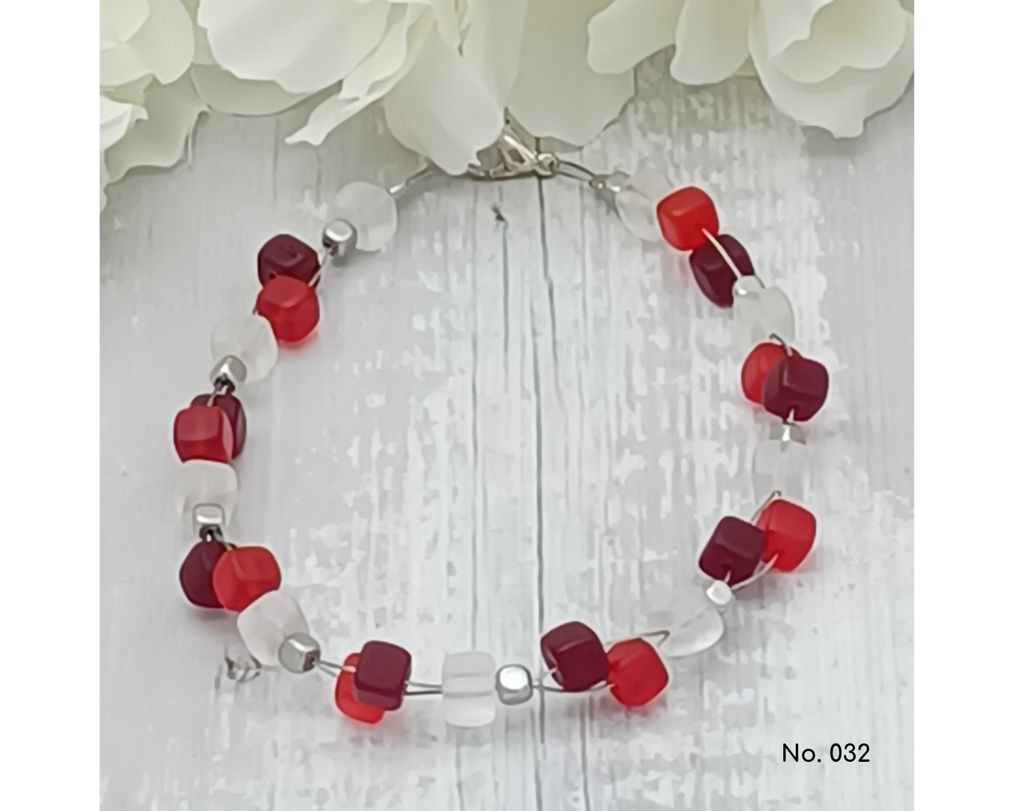 Armband Glasperlen, Würfelform gewuselt, Mira