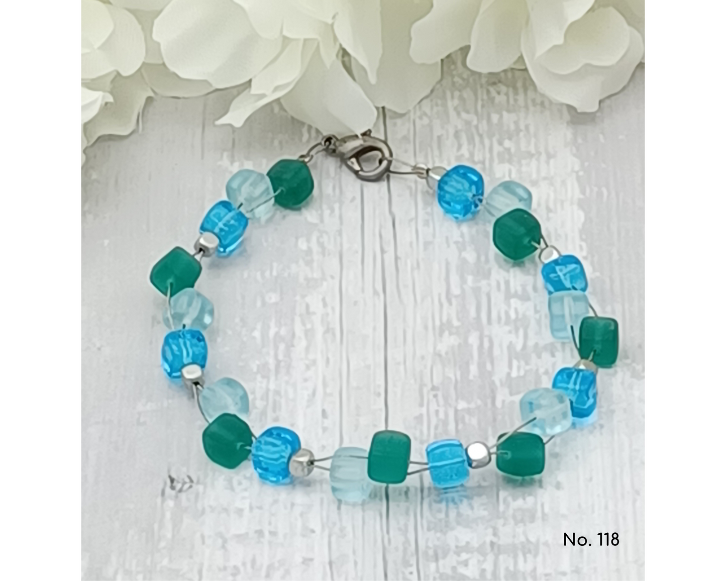 Armband Glasperlen, Würfelform gewuselt, Mira