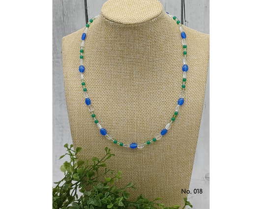 Halskette Glasperlen Perlen und Bohnenform- Tina