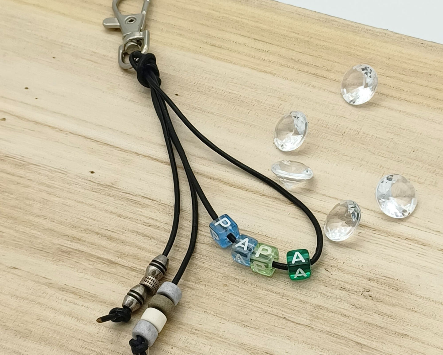 Schlüsselanhänger verschiedene, Lederband