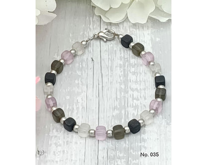 Armband Glasperlen, Würfelform, Lillie