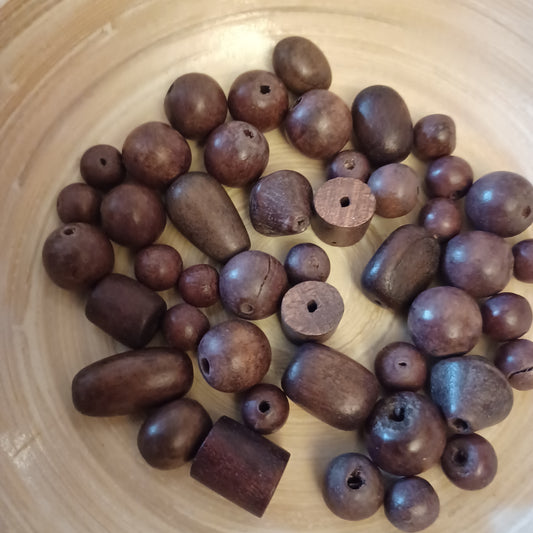 Holzperlen lose, diverse Formen, braun 50g