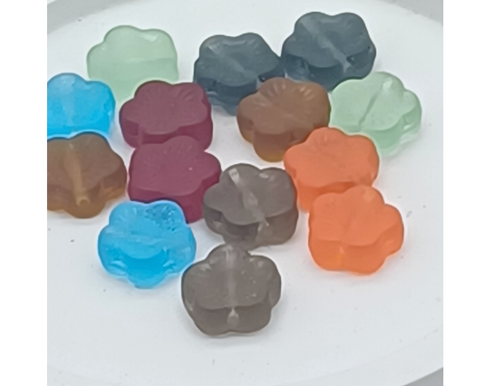 Motiv Plättchen Blümchen, rund flach, matt, 15 Stück