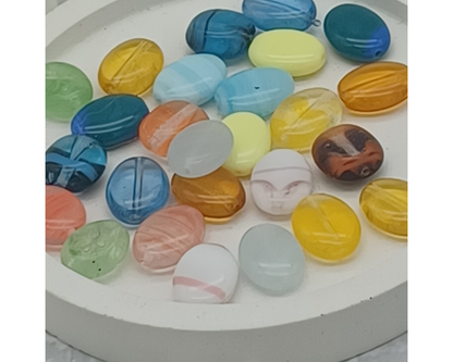 Plättchen klein, flach oval glanz, 10 Stück